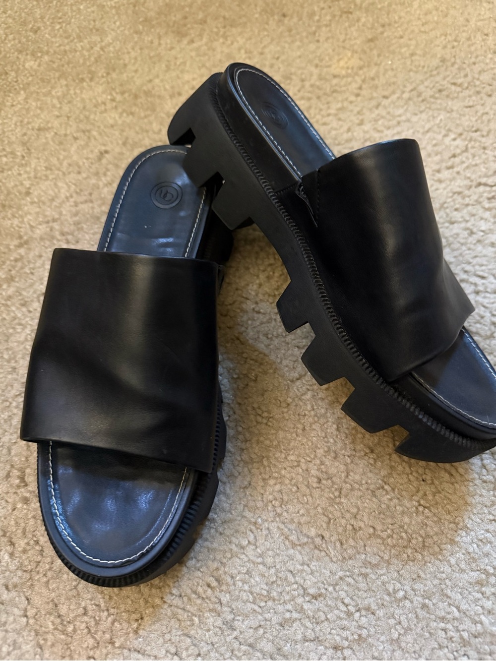 Urban Outfitters Lugged Platform Sandals Sz 7 / 7.5 38 Black Leather Chic Grunge